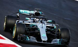 Bottas puts Mercedes on top mid-day in Barcelona