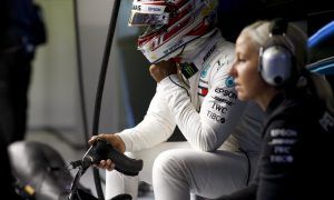 Hamilton rallies the Mercedes troops with personal message