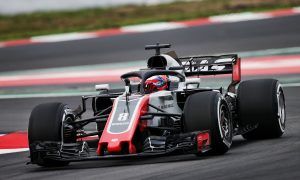 Grosjean sees risk of 'carnage' with new standing start rule