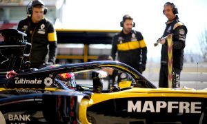 Renault mulling four-engine strategy for 2018