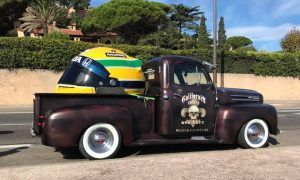 A helmet the size of Senna's massive talent