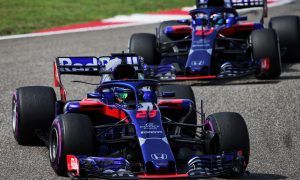 Toro Rosso drivers' collision put down to 'miscommunication'
