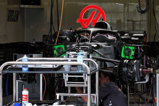 Haas VF-18 being prepared.
28.06.2018. Formula 1 World Championship, Rd 9, Austrian Grand Prix, Spielberg, Austria, Preparation Day.
- www.xpbimages.com, EMail: requests@xpbimages.com - copy of publication required for printed pictures. Every used picture is fee-liable. © Copyright: Photo4 / XPB Images