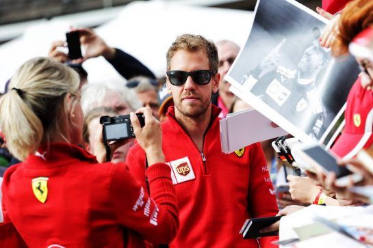 Sebastian Vettel (GER) Ferrari with fans.
28.06.2018. Formula 1 World Championship, Rd 9, Austrian Grand Prix, Spielberg, Austria, Preparation Day.
- www.xpbimages.com, EMail: requests@xpbimages.com - copy of publication required for printed pictures. Every used picture is fee-liable. © Copyright: Bearne / XPB Images