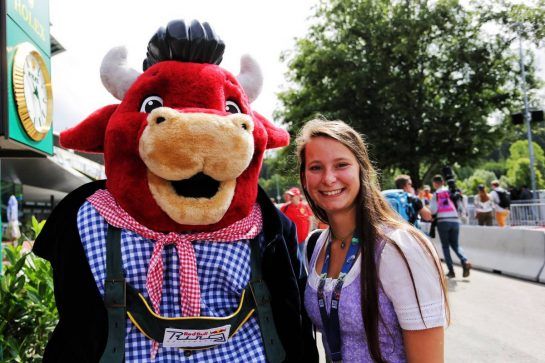 Paddock atmosphere.
29.06.2018. Formula 1 World Championship, Rd 9, Austrian Grand Prix, Spielberg, Austria, Practice Day.
- www.xpbimages.com, EMail: requests@xpbimages.com - copy of publication required for printed pictures. Every used picture is fee-liable. © Copyright: Bearne / XPB Images