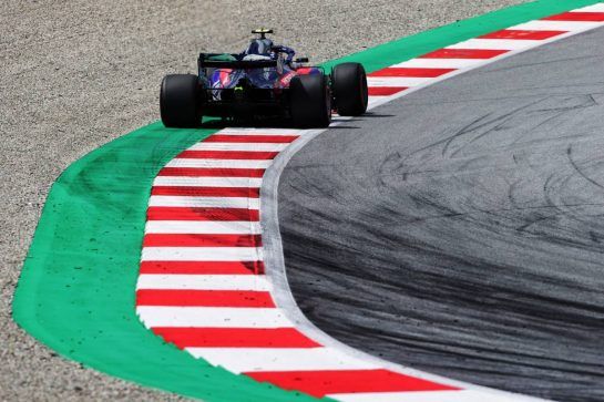 Pierre Gasly (FRA) Scuderia Toro Rosso STR13.
29.06.2018. Formula 1 World Championship, Rd 9, Austrian Grand Prix, Spielberg, Austria, Practice Day.
- www.xpbimages.com, EMail: requests@xpbimages.com - copy of publication required for printed pictures. Every used picture is fee-liable. © Copyright: Bearne / XPB Images