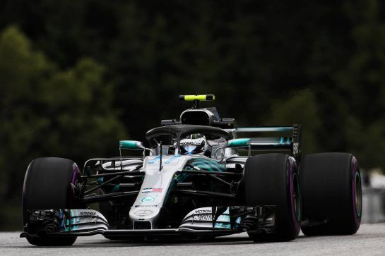 Valtteri Bottas (FIN) Mercedes AMG F1 W09.
29.06.2018. Formula 1 World Championship, Rd 9, Austrian Grand Prix, Spielberg, Austria, Practice Day.
- www.xpbimages.com, EMail: requests@xpbimages.com - copy of publication required for printed pictures. Every used picture is fee-liable. © Copyright: Charniaux / XPB Images