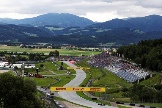 Brendon Hartley (NZL) Scuderia Toro Rosso STR13.
29.06.2018. Formula 1 World Championship, Rd 9, Austrian Grand Prix, Spielberg, Austria, Practice Day.
- www.xpbimages.com, EMail: requests@xpbimages.com - copy of publication required for printed pictures. Every used picture is fee-liable. © Copyright: Charniaux / XPB Images