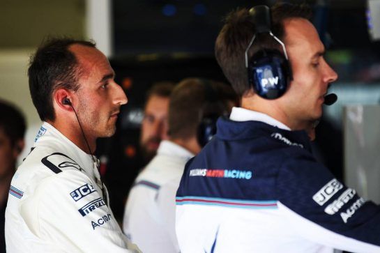 Robert Kubica (POL) Williams Reserve and Development Driver.
29.06.2018. Formula 1 World Championship, Rd 9, Austrian Grand Prix, Spielberg, Austria, Practice Day.
- www.xpbimages.com, EMail: requests@xpbimages.com - copy of publication required for printed pictures. Every used picture is fee-liable. © Copyright: Batchelor / XPB Images