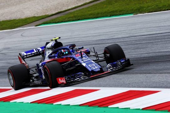 Pierre Gasly (FRA) Scuderia Toro Rosso STR13.
29.06.2018. Formula 1 World Championship, Rd 9, Austrian Grand Prix, Spielberg, Austria, Practice Day.
- www.xpbimages.com, EMail: requests@xpbimages.com - copy of publication required for printed pictures. Every used picture is fee-liable. © Copyright: Photo4 / XPB Images