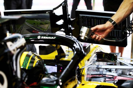 Nico Hulkenberg (GER) Renault Sport F1 Team RS18.
29.06.2018. Formula 1 World Championship, Rd 9, Austrian Grand Prix, Spielberg, Austria, Practice Day.
- www.xpbimages.com, EMail: requests@xpbimages.com - copy of publication required for printed pictures. Every used picture is fee-liable. © Copyright: Batchelor / XPB Images