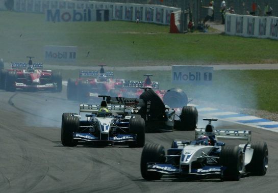 03.08.2003 Hockenheim, Deutschland,
F1 am Hockenheimring, Start zum GP von Deutschland, CRASH / Unfall von Kimi Raikkonen, (Räikkönen, FIN, 06), West McLaren Mercedes, MP4-17D, auf der Strecke (Track) - Sonntag, Formel 1 Grand Prix (GP), Großer Preis von Deutschland 2003 (Länge 4.574m, Baden Württemberg) - Alle Bilder auf www.xpb.cc, eMail: info@xpb.cc - Abdruck ist honorarpflichtig. © Copyrightnachweis: photo4 / xpb.cc - LEGAL NOTICE: THIS PICTURE IS NOT FOR ITALY PRINT USE, KEINE PRINT BILDNUTZUNG IN ITALIEN!