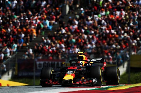 Max Verstappen (NLD) Red Bull Racing RB14.
01.07.2018. Formula 1 World Championship, Rd 9, Austrian Grand Prix, Spielberg, Austria, Race Day.
- www.xpbimages.com, EMail: requests@xpbimages.com - copy of publication required for printed pictures. Every used picture is fee-liable. © Copyright: Charniaux / XPB Images