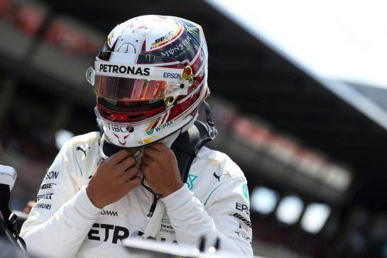 Lewis Hamilton (GBR) Mercedes AMG F1
01.07.2018. Formula 1 World Championship, Rd 9, Austrian Grand Prix, Spielberg, Austria, Race Day.
- www.xpbimages.com, EMail: requests@xpbimages.com - copy of publication required for printed pictures. Every used picture is fee-liable. © Copyright: Batchelor / XPB Images