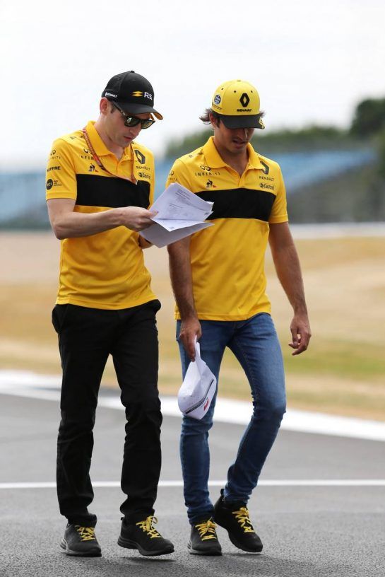 Carlos Sainz Jr (ESP) Renault F1 Team 
05.07.2018. Formula 1 World Championship, Rd 10, British Grand Prix, Silverstone, England, Preparation Day.
- www.xpbimages.com, EMail: requests@xpbimages.com - copy of publication required for printed pictures. Every used picture is fee-liable. © Copyright: Charniaux / XPB Images