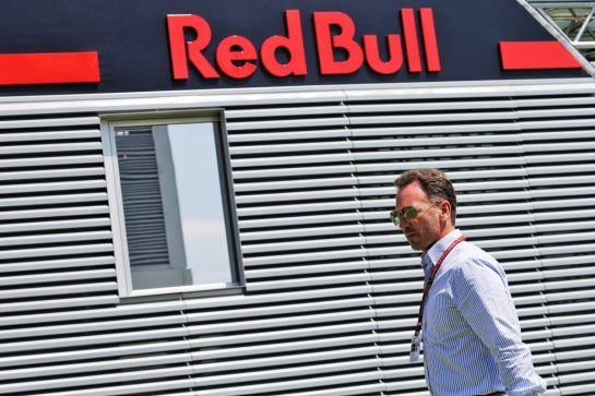 Christian Horner (GBR) Red Bull Racing Team Principal.
05.07.2018. Formula 1 World Championship, Rd 10, British Grand Prix, Silverstone, England, Preparation Day.
- www.xpbimages.com, EMail: requests@xpbimages.com - copy of publication required for printed pictures. Every used picture is fee-liable. © Copyright: Moy / XPB Images