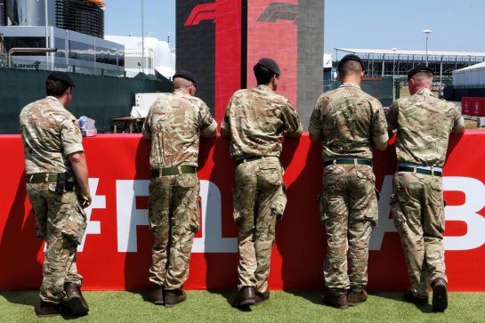 Atmosphere.
05.07.2018. Formula 1 World Championship, Rd 10, British Grand Prix, Silverstone, England, Preparation Day.
- www.xpbimages.com, EMail: requests@xpbimages.com - copy of publication required for printed pictures. Every used picture is fee-liable. © Copyright: Batchelor / XPB Images