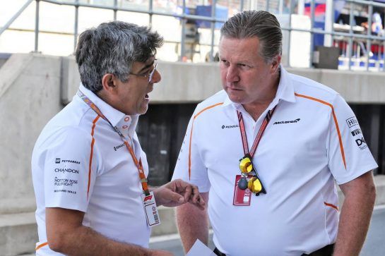 Zak Brown (USA) McLaren Executive Director (Right).
06.07.2018. Formula 1 World Championship, Rd 10, British Grand Prix, Silverstone, England, Practice Day.
- www.xpbimages.com, EMail: requests@xpbimages.com - copy of publication required for printed pictures. Every used picture is fee-liable. © Copyright: Moy / XPB Images