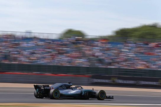 Lewis Hamilton (GBR) Mercedes AMG F1  
06.07.2018. Formula 1 World Championship, Rd 10, British Grand Prix, Silverstone, England, Practice Day.
- www.xpbimages.com, EMail: requests@xpbimages.com - copy of publication required for printed pictures. Every used picture is fee-liable. © Copyright: Charniaux / XPB Images