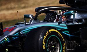 Hamilton back on top in FP3 but Hartley has a close call