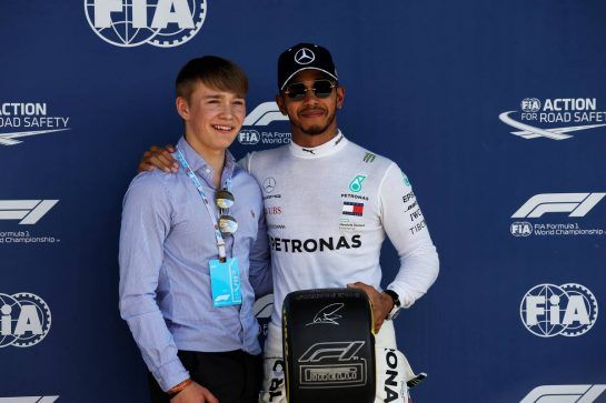 (L to R): Billy Monger (GBR) Racing Driver presents the Pirelli Pole Position award to Lewis Hamilton (GBR) Mercedes AMG F1.
07.07.2018. Formula 1 World Championship, Rd 10, British Grand Prix, Silverstone, England, Qualifying Day.
- www.xpbimages.com, EMail: requests@xpbimages.com - copy of publication required for printed pictures. Every used picture is fee-liable. © Copyright: Batchelor / XPB Images