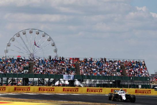 Sergey Sirotkin (RUS) Williams FW41.
07.07.2018. Formula 1 World Championship, Rd 10, British Grand Prix, Silverstone, England, Qualifying Day.
- www.xpbimages.com, EMail: requests@xpbimages.com - copy of publication required for printed pictures. Every used picture is fee-liable. © Copyright: Moy / XPB Images