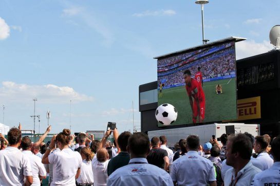 The England vs Sweden World Cup Quarter Final is shown on a big screen at the Heineken Bar in the paddock.
07.07.2018. Formula 1 World Championship, Rd 10, British Grand Prix, Silverstone, England, Qualifying Day.
- www.xpbimages.com, EMail: requests@xpbimages.com - copy of publication required for printed pictures. Every used picture is fee-liable. © Copyright: Batchelor / XPB Images