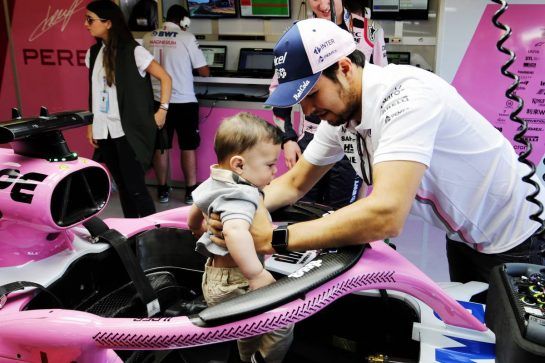 Sergio Perez (MEX) Sahara Force India F1 with his son Sergio Perez Jnr (MEX) in the Sahara Force India F1 VJM11.
08.07.2018. Formula 1 World Championship, Rd 10, British Grand Prix, Silverstone, England, Race Day.
- www.xpbimages.com, EMail: requests@xpbimages.com - copy of publication required for printed pictures. Every used picture is fee-liable. © Copyright: Moy / XPB Images
