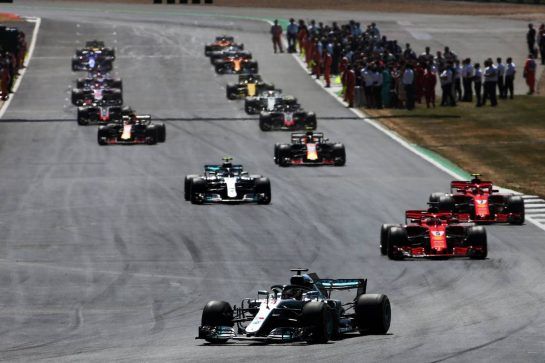 Lewis Hamilton (GBR) Mercedes AMG F1 W09 on the formation lap.
08.07.2018. Formula 1 World Championship, Rd 10, British Grand Prix, Silverstone, England, Race Day.
- www.xpbimages.com, EMail: requests@xpbimages.com - copy of publication required for printed pictures. Every used picture is fee-liable. © Copyright: Charniaux / XPB Images