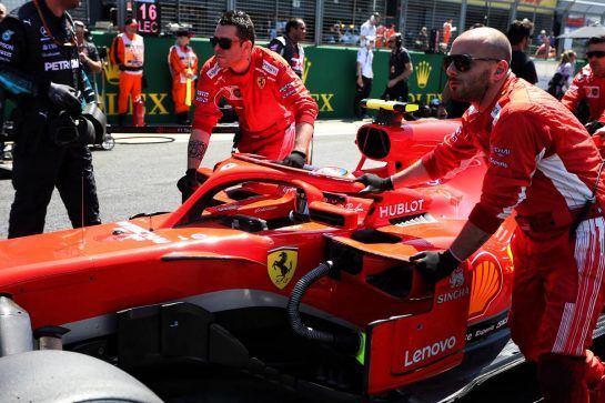 Kimi Raikkonen (FIN) Ferrari SF71H on the grid.
08.07.2018. Formula 1 World Championship, Rd 10, British Grand Prix, Silverstone, England, Race Day.
- www.xpbimages.com, EMail: requests@xpbimages.com - copy of publication required for printed pictures. Every used picture is fee-liable. © Copyright: Photo4 / XPB Images