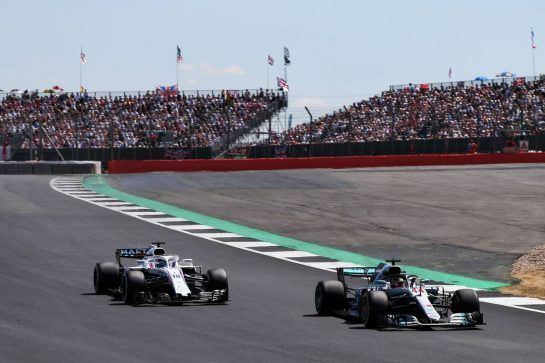 Lewis Hamilton (GBR) Mercedes AMG F1 W09.
08.07.2018. Formula 1 World Championship, Rd 10, British Grand Prix, Silverstone, England, Race Day.
- www.xpbimages.com, EMail: requests@xpbimages.com - copy of publication required for printed pictures. Every used picture is fee-liable. © Copyright: Photo4 / XPB Images