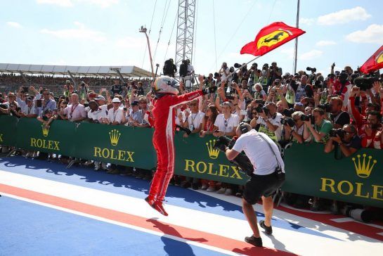 Sebastian Vettel (GER) Scuderia Ferrari
08.07.2018. Formula 1 World Championship, Rd 10, British Grand Prix, Silverstone, England, Race Day.
- www.xpbimages.com, EMail: requests@xpbimages.com - copy of publication required for printed pictures. Every used picture is fee-liable. © Copyright: Charniaux / XPB Images