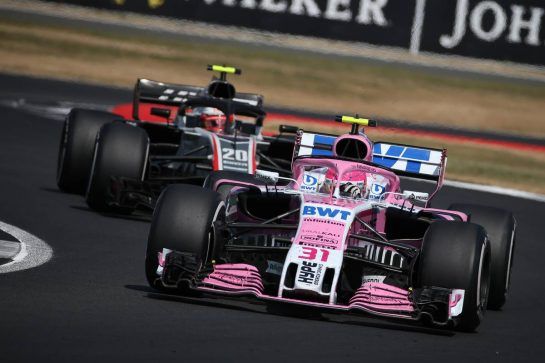 Esteban Ocon (FRA) Sahara Force India F1 VJM11.
08.07.2018. Formula 1 World Championship, Rd 10, British Grand Prix, Silverstone, England, Race Day.
- www.xpbimages.com, EMail: requests@xpbimages.com - copy of publication required for printed pictures. Every used picture is fee-liable. © Copyright: Batchelor / XPB Images