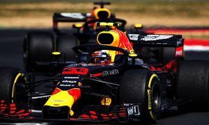 Red Bull reverts back to B-Spec engine - penalties await drivers
