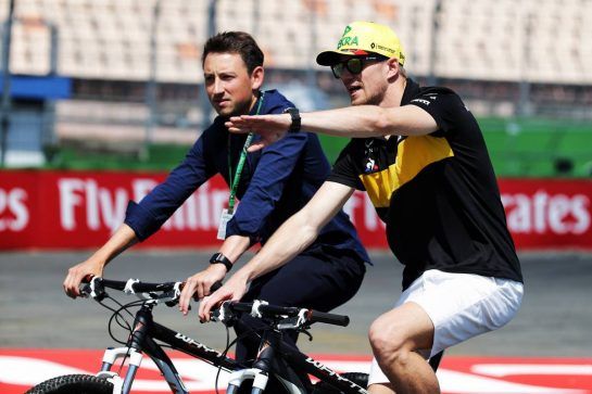 Nico Hulkenberg (GER) Renault Sport F1 Team rides the circuit.
19.07.2018. Formula 1 World Championship, Rd 11, German Grand Prix, Hockenheim, Germany, Preparation Day.
- www.xpbimages.com, EMail: requests@xpbimages.com - copy of publication required for printed pictures. Every used picture is fee-liable. © Copyright: Bearne / XPB Images