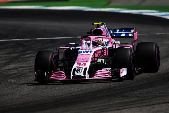 Nicholas Latifi (CDN) Sahara Force India F1 VJM11 Development Driver.
20.07.2018. Formula 1 World Championship, Rd 11, German Grand Prix, Hockenheim, Germany, Practice Day.
- www.xpbimages.com, EMail: requests@xpbimages.com - copy of publication required for printed pictures. Every used picture is fee-liable. © Copyright: Photo4 / XPB Images
