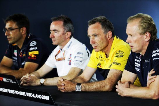 Bob Bell (GBR) Renault Sport F1 Team Chief Technical Officer in the FIA Press Conference.
20.07.2018. Formula 1 World Championship, Rd 11, German Grand Prix, Hockenheim, Germany, Practice Day.
- www.xpbimages.com, EMail: requests@xpbimages.com - copy of publication required for printed pictures. Every used picture is fee-liable. © Copyright: Bearne / XPB Images