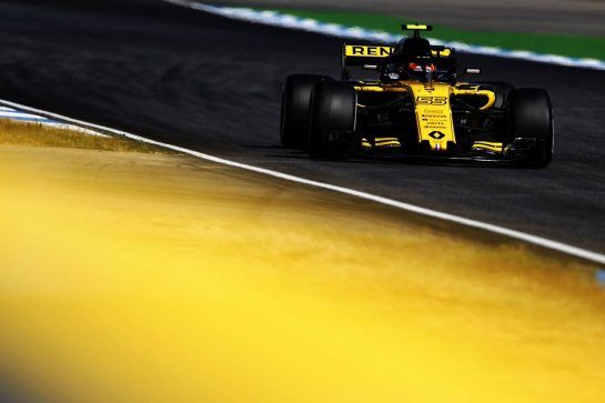 Carlos Sainz Jr (ESP) Renault Sport F1 Team RS18.
20.07.2018. Formula 1 World Championship, Rd 11, German Grand Prix, Hockenheim, Germany, Practice Day.
- www.xpbimages.com, EMail: requests@xpbimages.com - copy of publication required for printed pictures. Every used picture is fee-liable. © Copyright: Moy / XPB Images