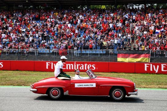 Lewis Hamilton (GBR) Mercedes AMG F1 on the drivers parade.
22.07.2018. Formula 1 World Championship, Rd 11, German Grand Prix, Hockenheim, Germany, Race Day.
- www.xpbimages.com, EMail: requests@xpbimages.com - copy of publication required for printed pictures. Every used picture is fee-liable. © Copyright: Bearne / XPB Images