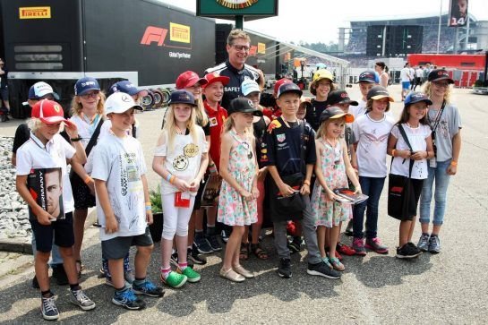 Bernd Maylander (GER) FIA Safety Car Driver with young fans.
22.07.2018. Formula 1 World Championship, Rd 11, German Grand Prix, Hockenheim, Germany, Race Day.
- www.xpbimages.com, EMail: requests@xpbimages.com - copy of publication required for printed pictures. Every used picture is fee-liable. © Copyright: Schaber / XPB Images