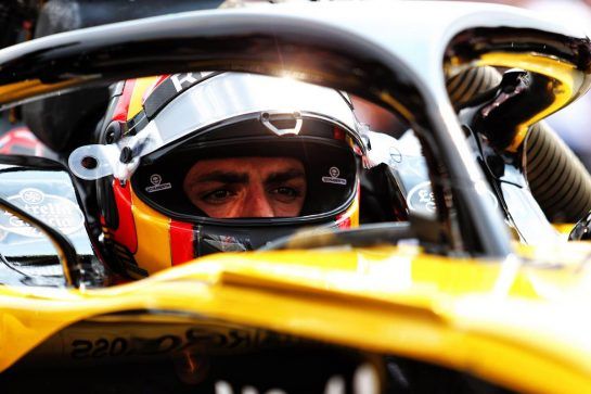 Carlos Sainz Jr (ESP) Renault Sport F1 Team RS18 on the grid.
22.07.2018. Formula 1 World Championship, Rd 11, German Grand Prix, Hockenheim, Germany, Race Day.
- www.xpbimages.com, EMail: requests@xpbimages.com - copy of publication required for printed pictures. Every used picture is fee-liable. © Copyright: Charniaux / XPB Images