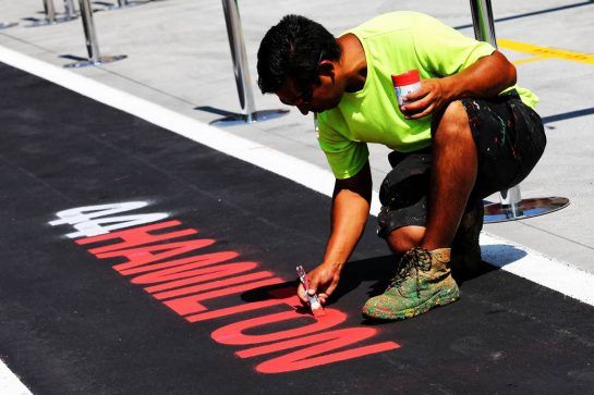 Circuit atmosphere.
26.07.2018. Formula 1 World Championship, Rd 12, Hungarian Grand Prix, Budapest, Hungary, Preparation Day.
- www.xpbimages.com, EMail: requests@xpbimages.com - copy of publication required for printed pictures. Every used picture is fee-liable. © Copyright: Moy / XPB Images