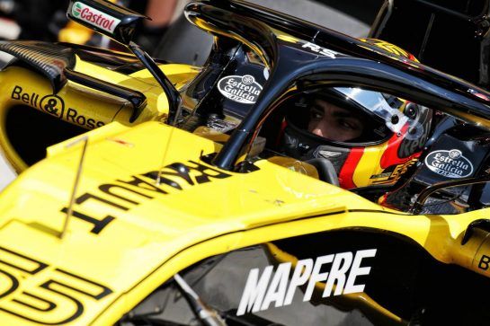 Carlos Sainz Jr (ESP) Renault Sport F1 Team RS18.
28.07.2018. Formula 1 World Championship, Rd 12, Hungarian Grand Prix, Budapest, Hungary, Qualifying Day.
- www.xpbimages.com, EMail: requests@xpbimages.com - copy of publication required for printed pictures. Every used picture is fee-liable. © Copyright: Bearne / XPB Images