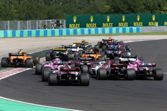 Start of the race
29.07.2018. Formula 1 World Championship, Rd 12, Hungarian Grand Prix, Budapest, Hungary, Race Day.
- www.xpbimages.com, EMail: requests@xpbimages.com - copy of publication required for printed pictures. Every used picture is fee-liable. © Copyright: Charniaux / XPB Images