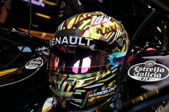 Artem Markelov (RUS) Renault Sport F1 RS18 Test and Development Driver.
01.08.2018. Formula 1 Testing, Budapest, Hungary.
- www.xpbimages.com, EMail: requests@xpbimages.com - copy of publication required for printed pictures. Every used picture is fee-liable. © Copyright: Charniaux / XPB Images