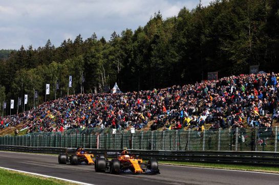 Stoffel Vandoorne (BEL) McLaren MCL33 and team mate Fernando Alonso (ESP) McLaren MCL33.
25.08.2018. Formula 1 World Championship, Rd 13, Belgian Grand Prix, Spa Francorchamps, Belgium, Qualifying Day.
- www.xpbimages.com, EMail: requests@xpbimages.com - copy of publication required for printed pictures. Every used picture is fee-liable. © Copyright: Moy / XPB Images