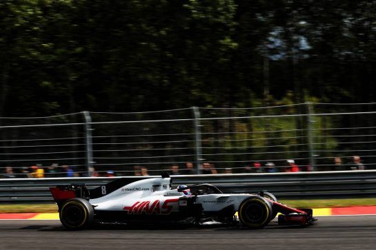 Romain Grosjean (FRA) Haas F1 Team VF-18.
25.08.2018. Formula 1 World Championship, Rd 13, Belgian Grand Prix, Spa Francorchamps, Belgium, Qualifying Day.
- www.xpbimages.com, EMail: requests@xpbimages.com - copy of publication required for printed pictures. Every used picture is fee-liable. © Copyright: Moy / XPB Images