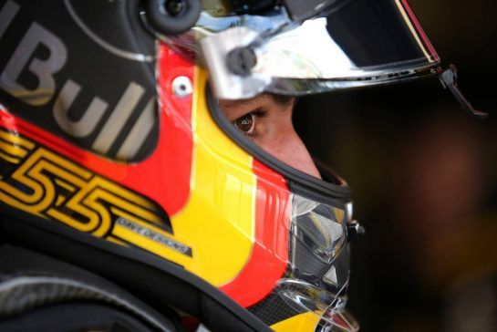 Carlos Sainz Jr (ESP) Renault F1 Team 
25.08.2018. Formula 1 World Championship, Rd 13, Belgian Grand Prix, Spa Francorchamps, Belgium, Qualifying Day.
- www.xpbimages.com, EMail: requests@xpbimages.com - copy of publication required for printed pictures. Every used picture is fee-liable. © Copyright: Charniaux / XPB Images