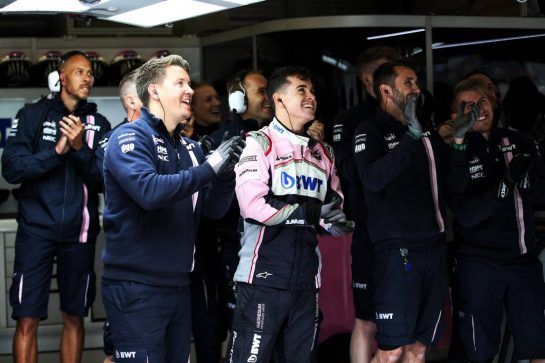 Racing Point Force India F1 Team celebrate third and fourth positions in qualifying.
25.08.2018. Formula 1 World Championship, Rd 13, Belgian Grand Prix, Spa Francorchamps, Belgium, Qualifying Day.
- www.xpbimages.com, EMail: requests@xpbimages.com - copy of publication required for printed pictures. Every used picture is fee-liable. © Copyright: Moy / XPB Images