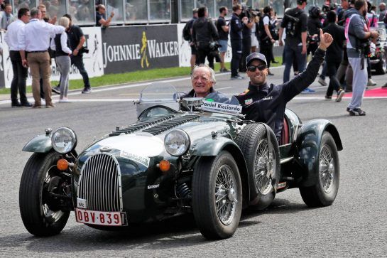 Daniel Ricciardo (AUS) Red Bull Racing on the drivers parade.
26.08.2018. Formula 1 World Championship, Rd 13, Belgian Grand Prix, Spa Francorchamps, Belgium, Race Day.
- www.xpbimages.com, EMail: requests@xpbimages.com - copy of publication required for printed pictures. Every used picture is fee-liable. © Copyright: Photo4 / XPB Images